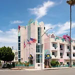 Days Inn By Wyndham Santa Monica